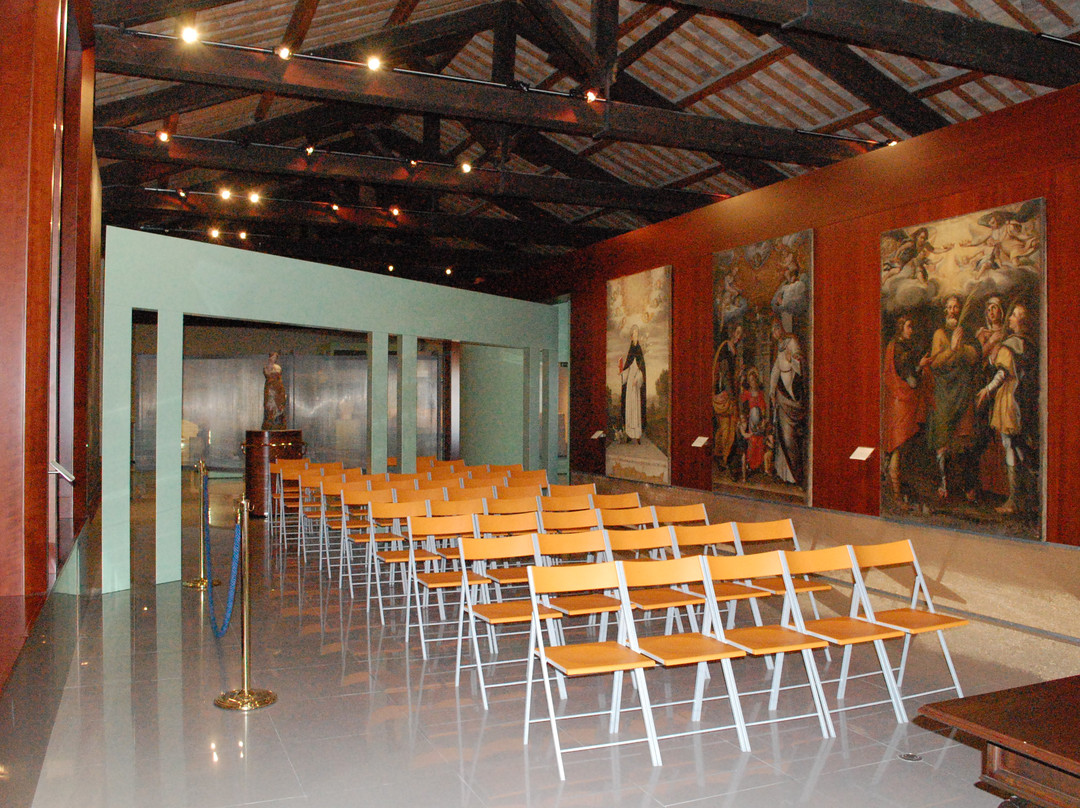 Museo Civico Archeologico e Pinacoteca Edilberto Rosa-Amelia必去景点