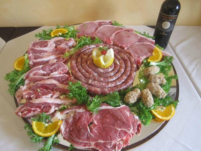 Forza d'Agro餐馆和美食-Ristorante 'O Dammuseddu