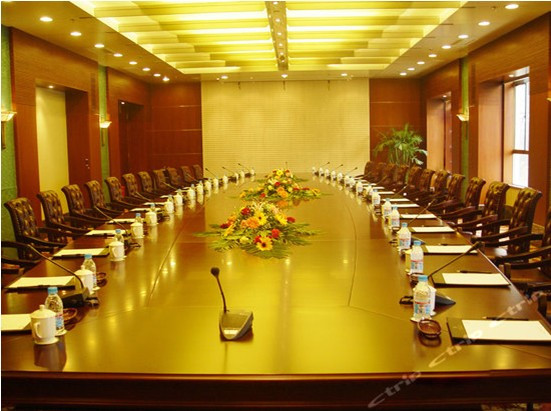 国宾花园酒店主图