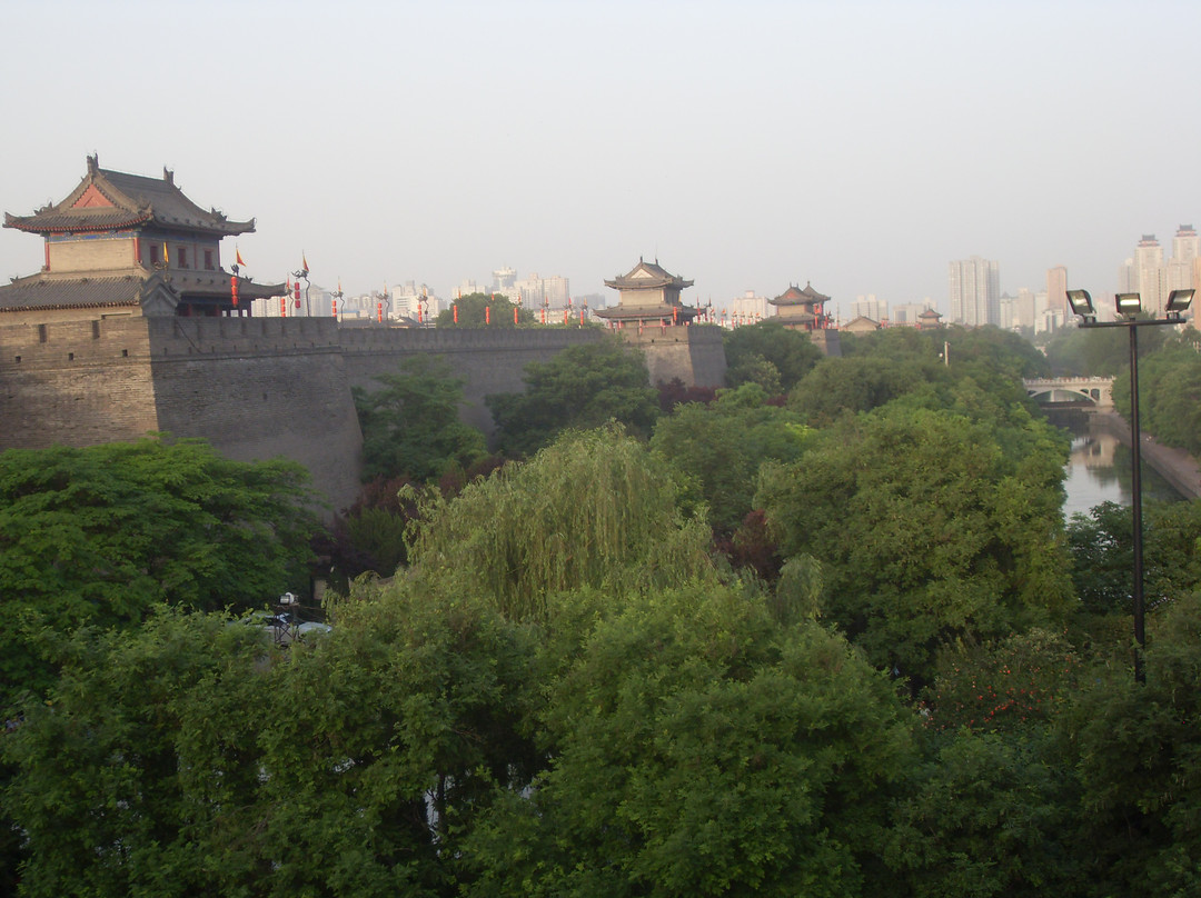 西安城墙-西安市必去景点