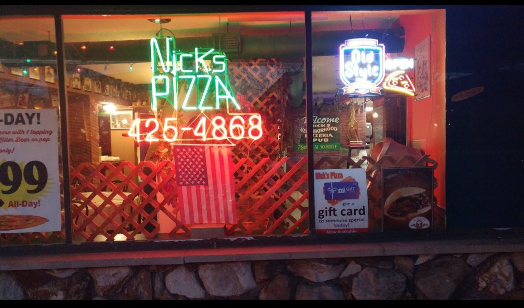 Chicago Ridge餐馆和美食-Nick's Pizza
