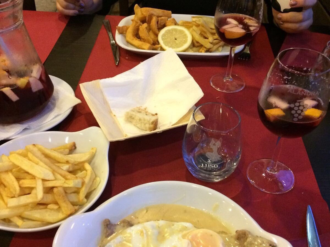 Amora餐馆和美食-Põe-te Fino - Casa de Petiscos