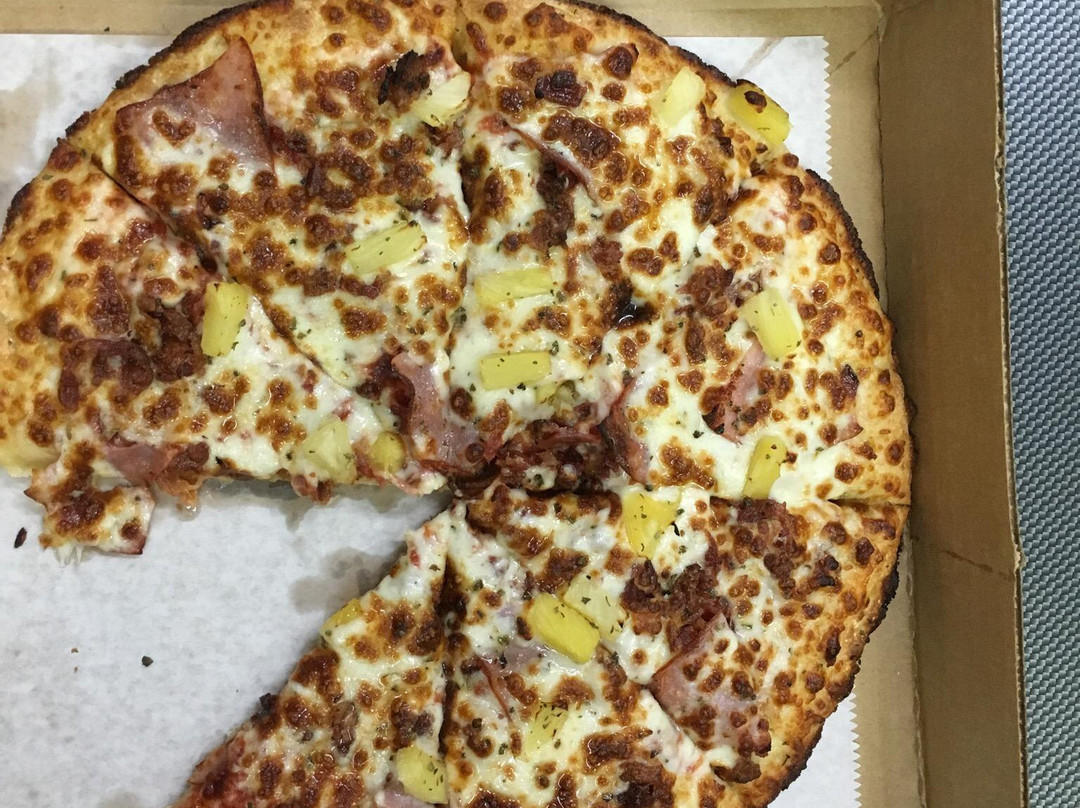 Pinecraft餐馆和美食-Village Pizzas By Emma