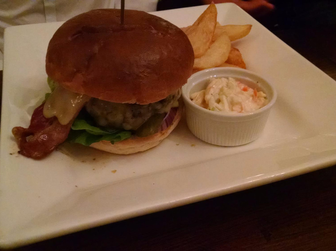 Pub & Grill