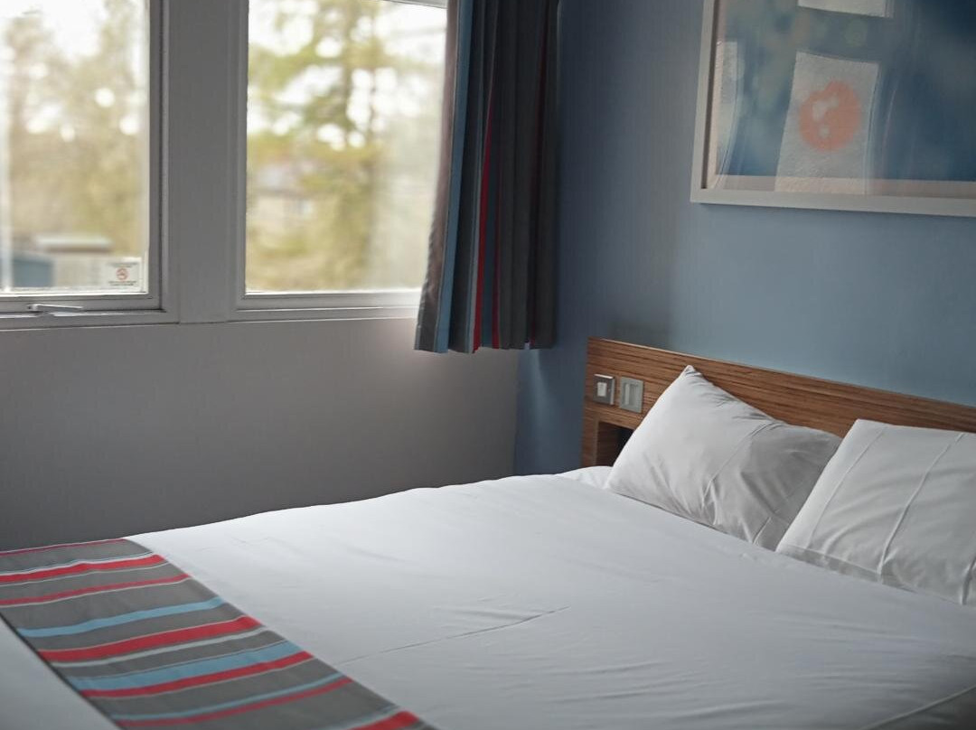 Travelodge Dundee Strathmore Avenue主图