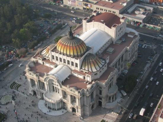 墨西哥国家美术宫-墨西哥城必去景点