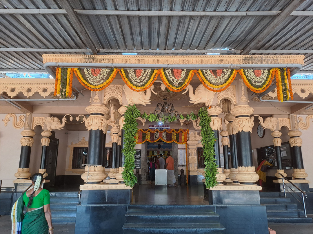 Anegudde Vinayaka Temple景点图片