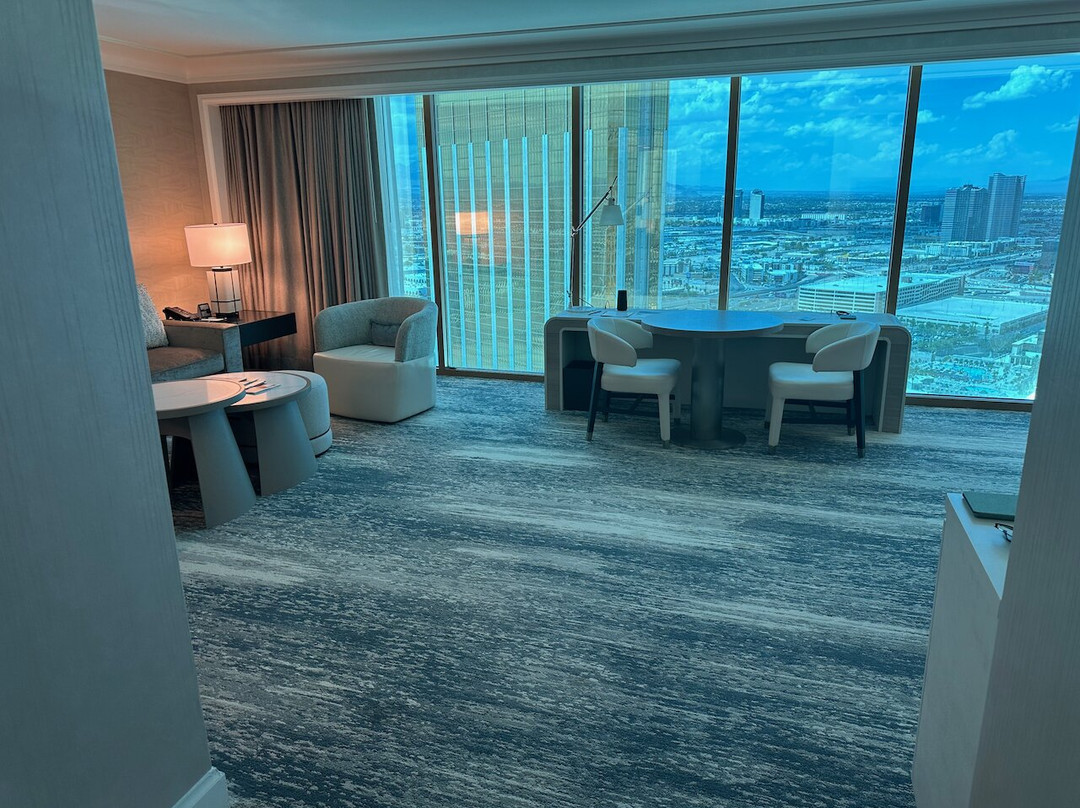 拉斯维加斯四季酒店主图