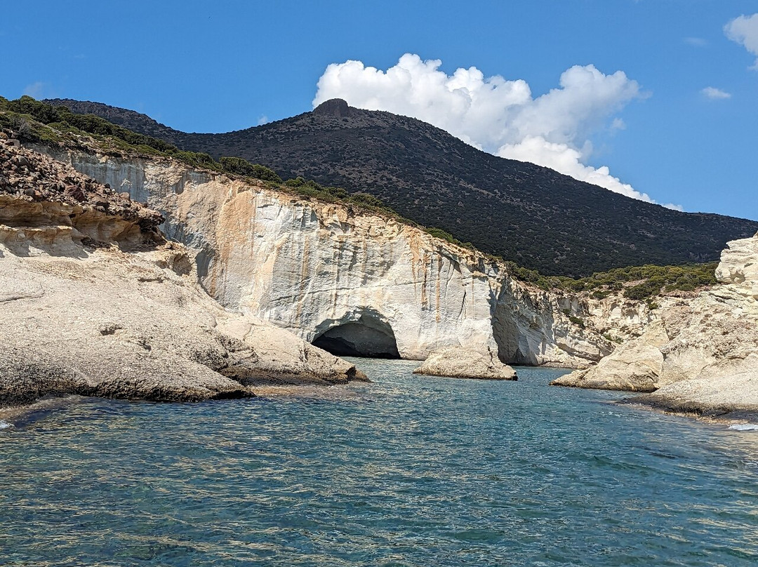 Excellent Yachting-Adamas必去景点