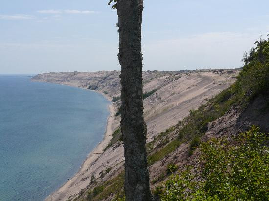12-Mile Beach景点图片