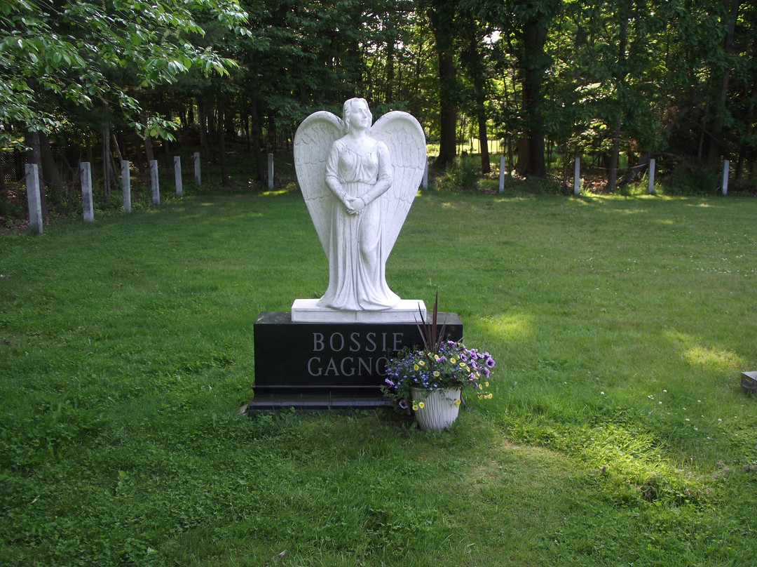 Oceanside Cemetery景点图片
