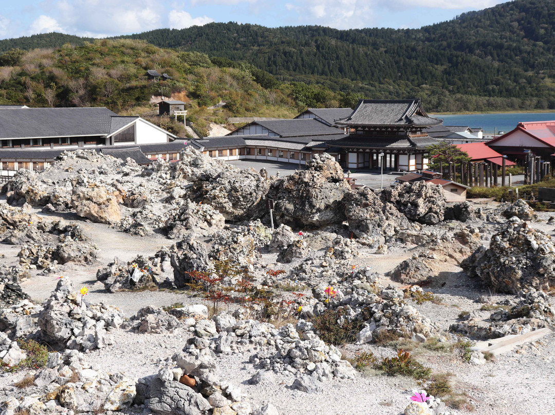 Mt. Osore Sai no Kawara-陆奥市必去景点