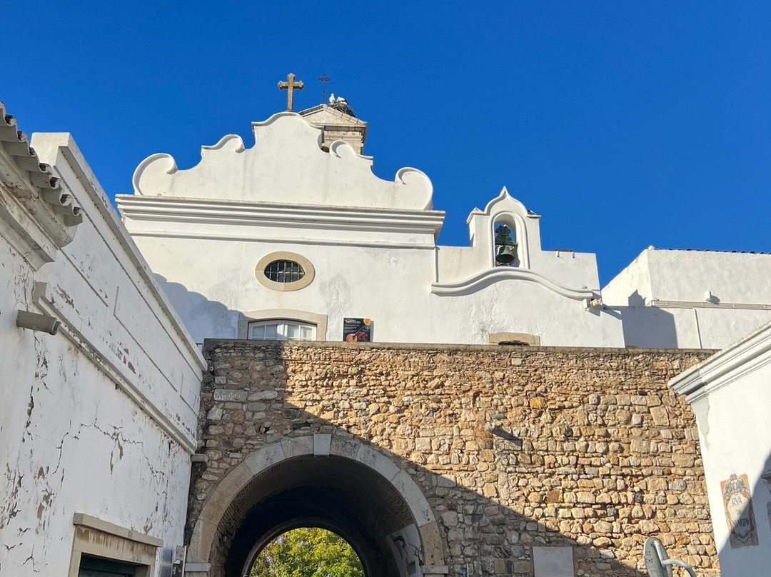 Precious Time-法罗必去景点