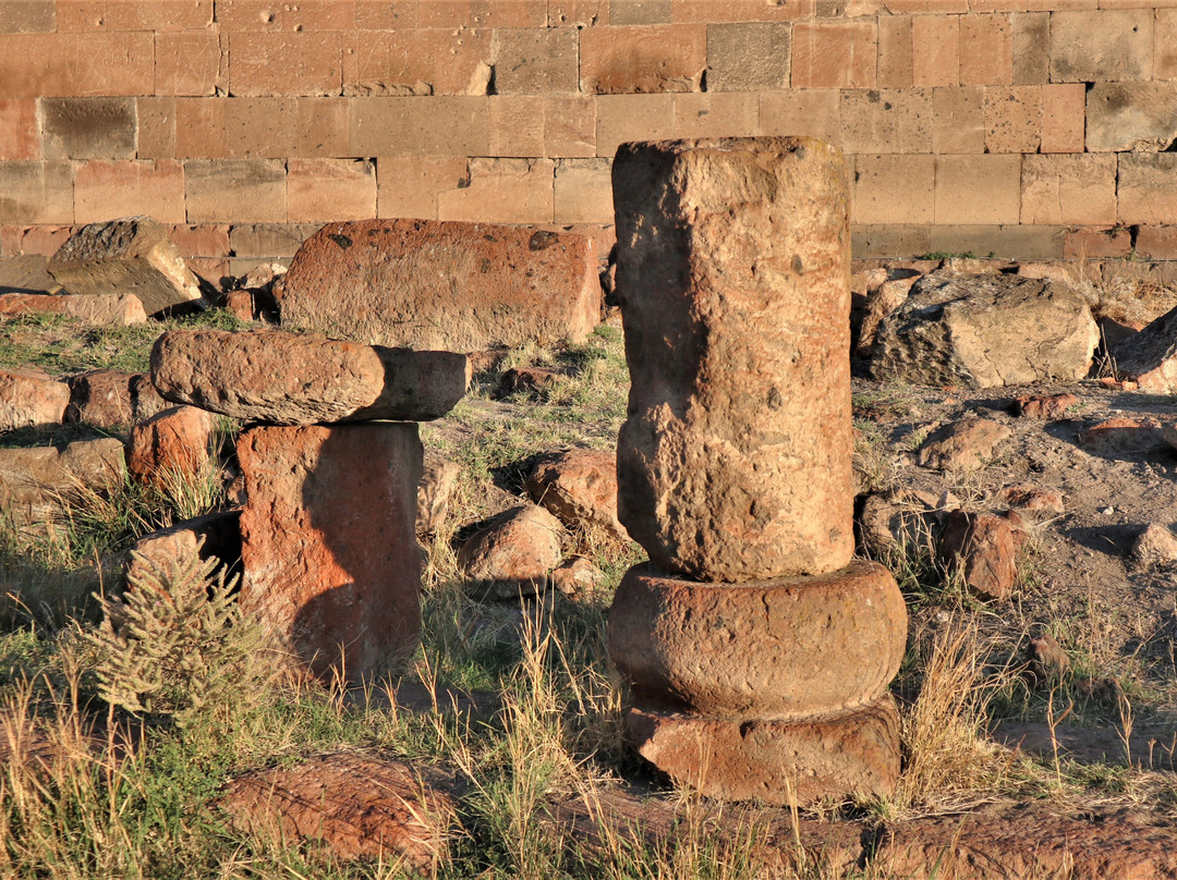 Kathoghike Cathedral of Aruch-Aruch必去景点