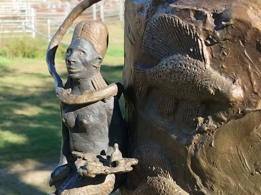 Ceramic Break Sculpture Park景点图片
