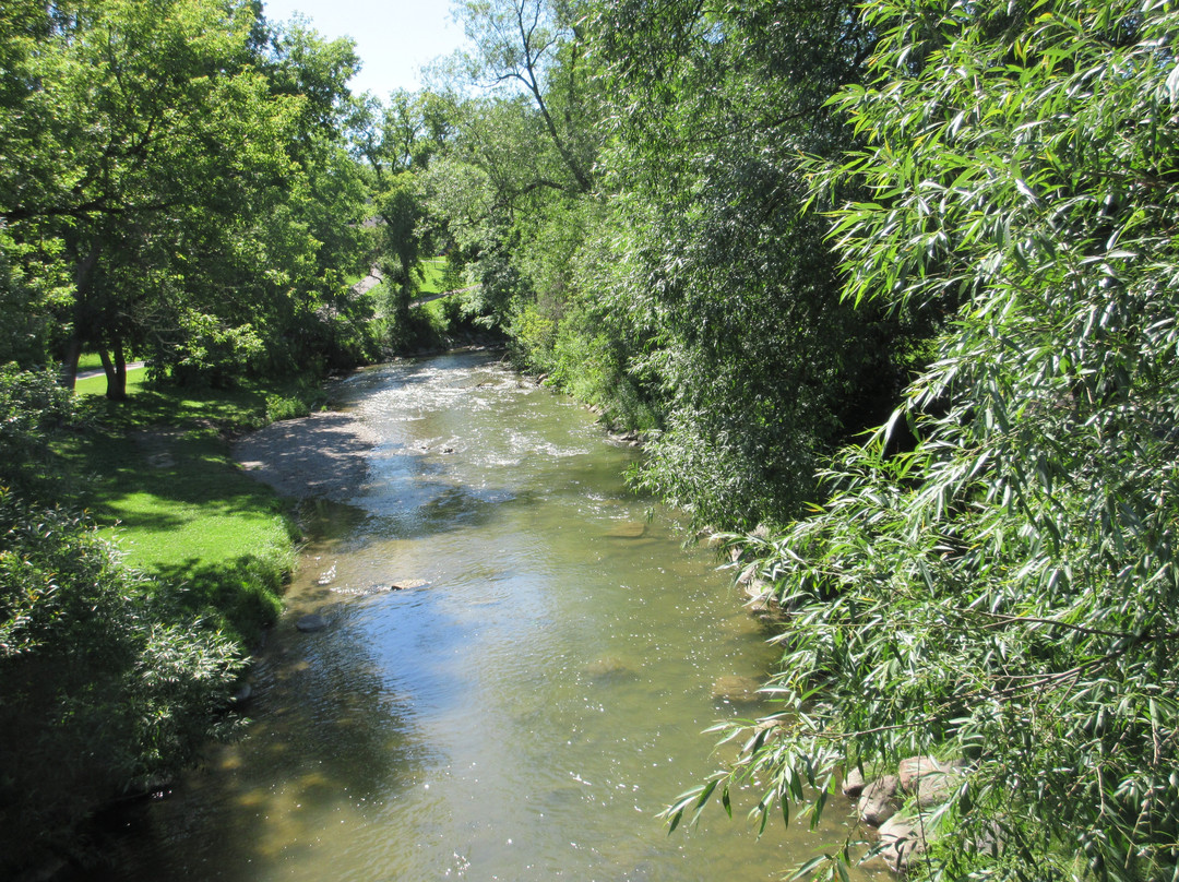 Oshawa Valley Botanical Gardens-奥沙瓦必去景点