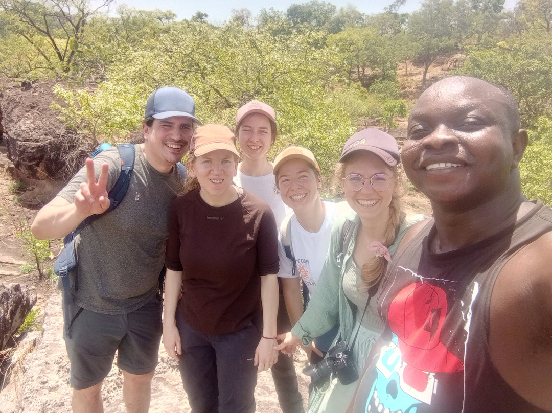 Mole Boy Travel & Safe Guide Tours