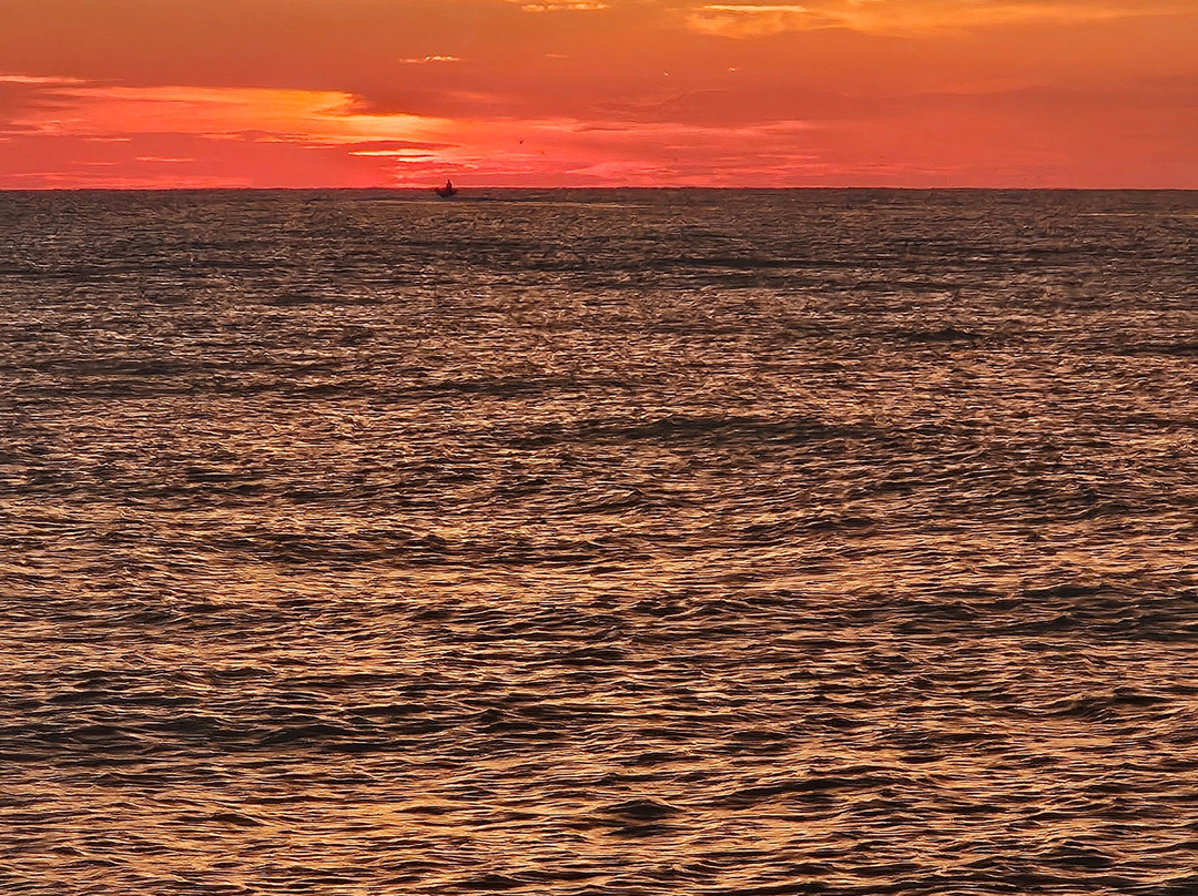 Beach Road Watersports景点图片