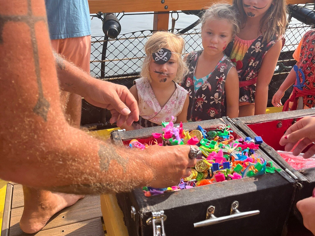 Pirates of Lewes Expeditions-刘易斯必去景点