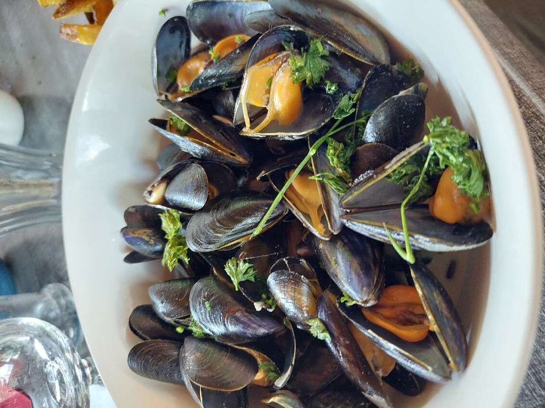 Rossillon餐馆和美食-Auberge De La Source