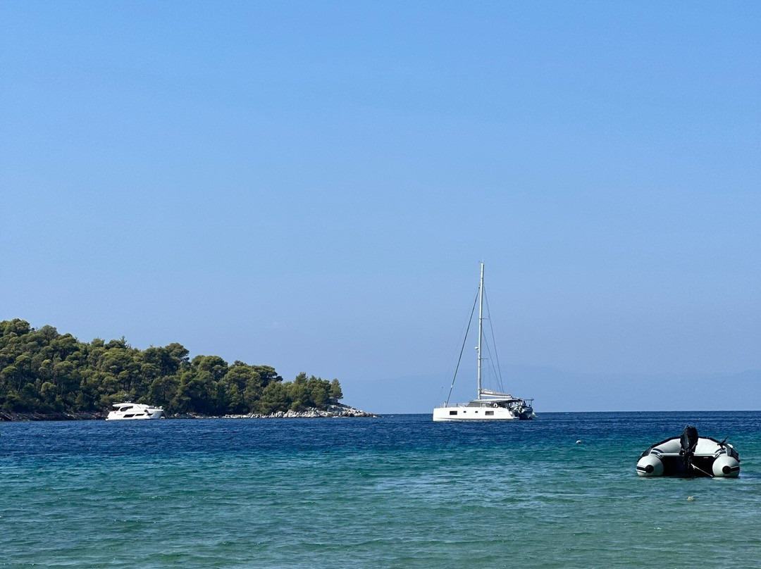 Glisteri Beach景点图片