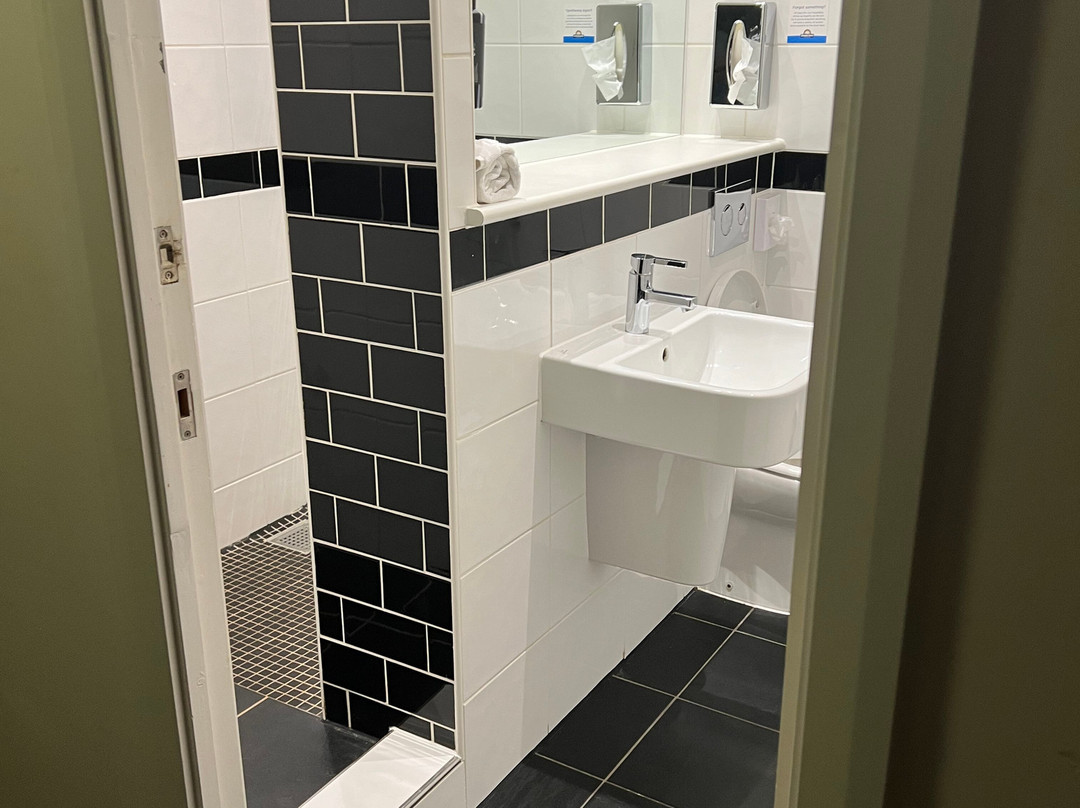 Days Inn Corley NEC M6主图