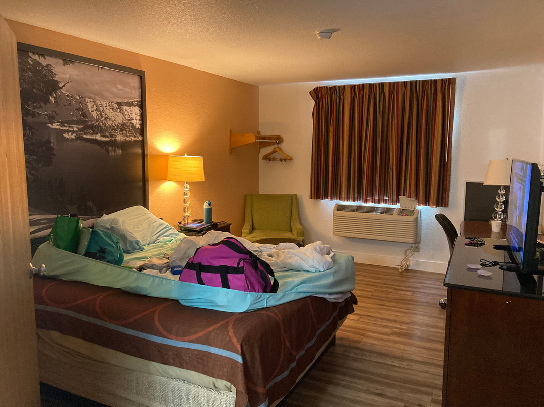 Super 8 by Wyndham the Dalles OR主图