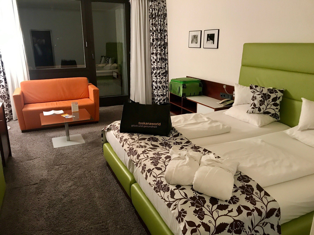 德尔特尔姆酒店主图