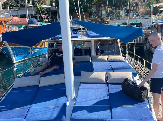 Therapy Boat - Daily Boat Trip-卡尔坎必去景点