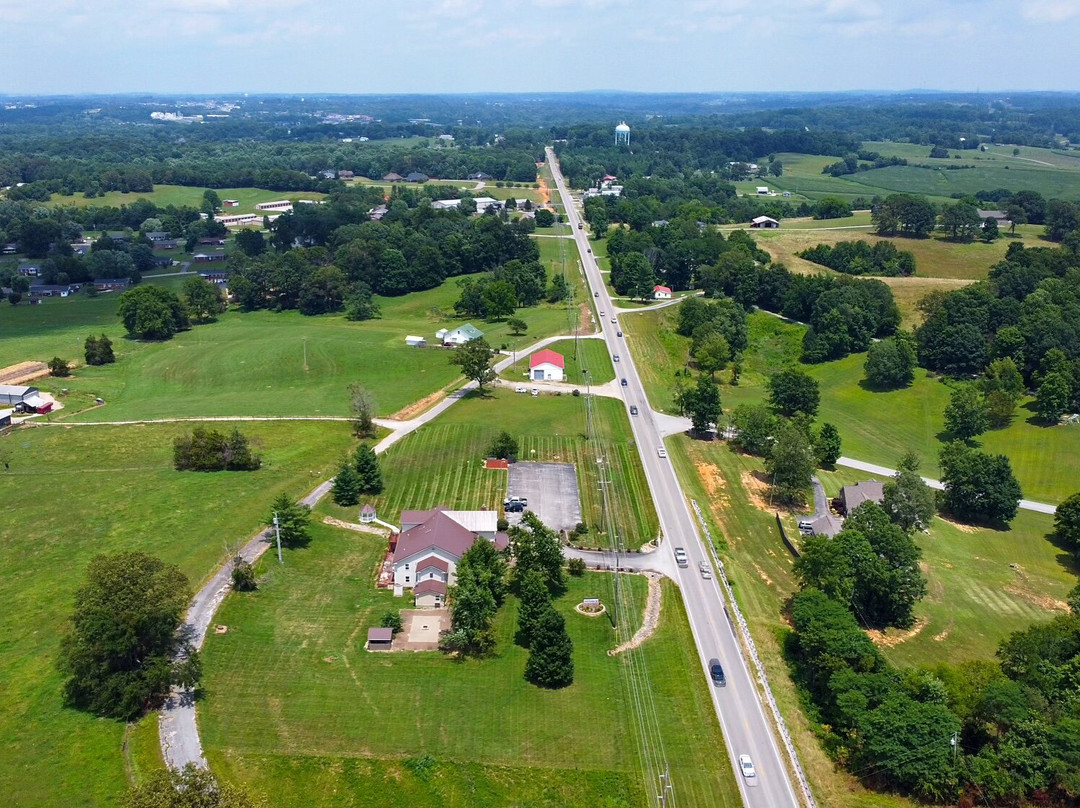 Four Seasons Country Inn主图