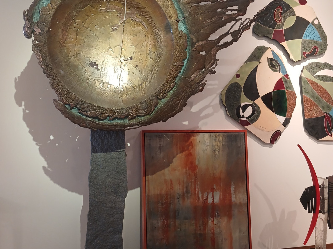 Hawthorne Gallery-Port Orford必去景点