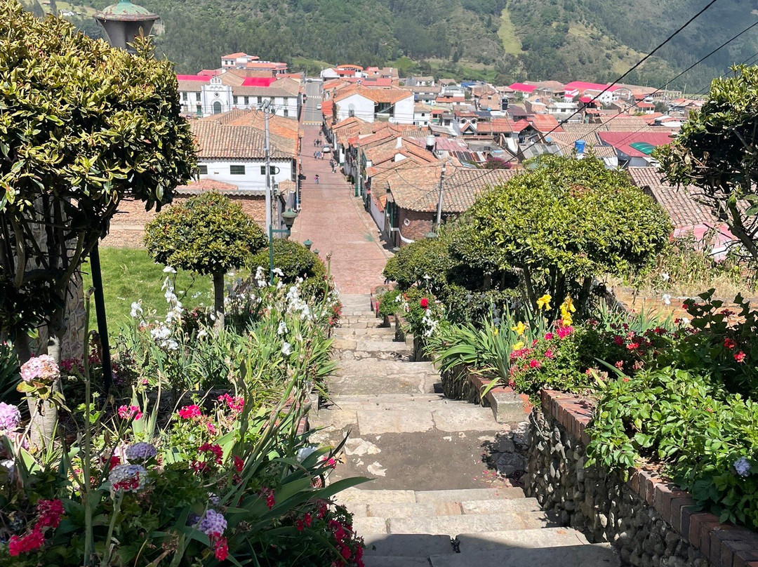 Hotel Porton De Oceta主图