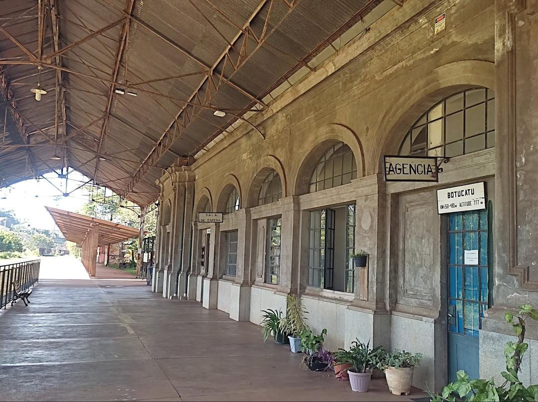 Estacao Ferroviaria de Botucatu-Botucatu必去景点