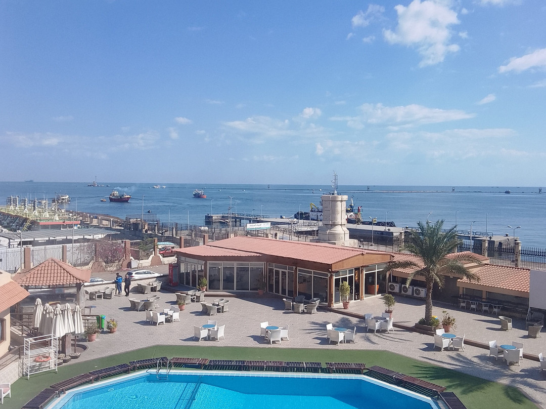 雷斯塔塞德港酒店主图