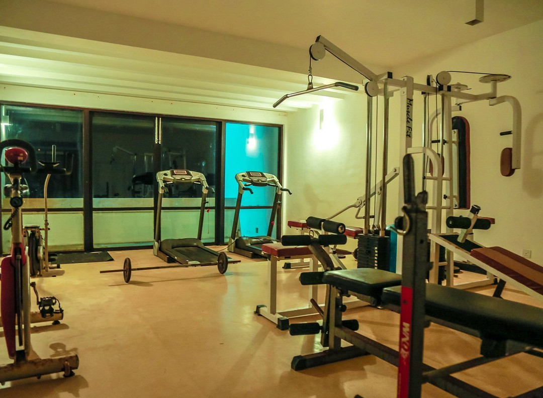 Grand Beach Hotel主图