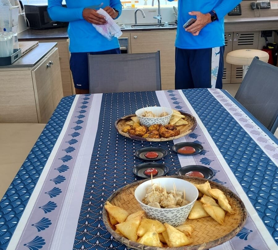 Namaste Catamaran景点图片