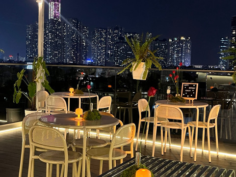 Amore Rooftop-胡志明市必去景点