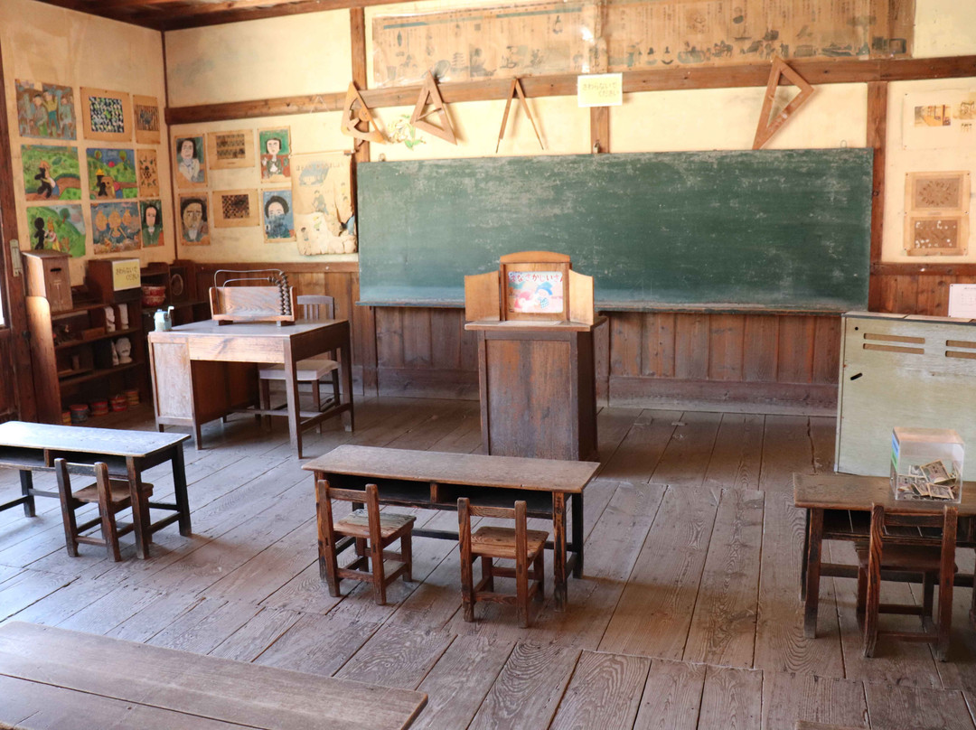 Detached Classroom of Cape景点图片