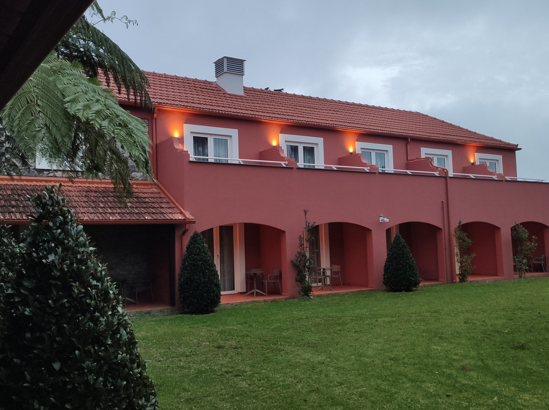 Enotel Santo Da Serra主图