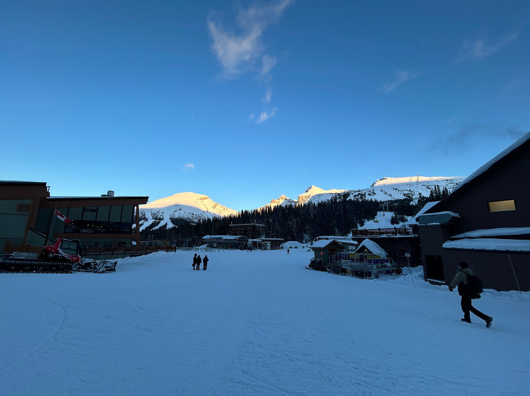 Sunshine Mountain Lodge主图