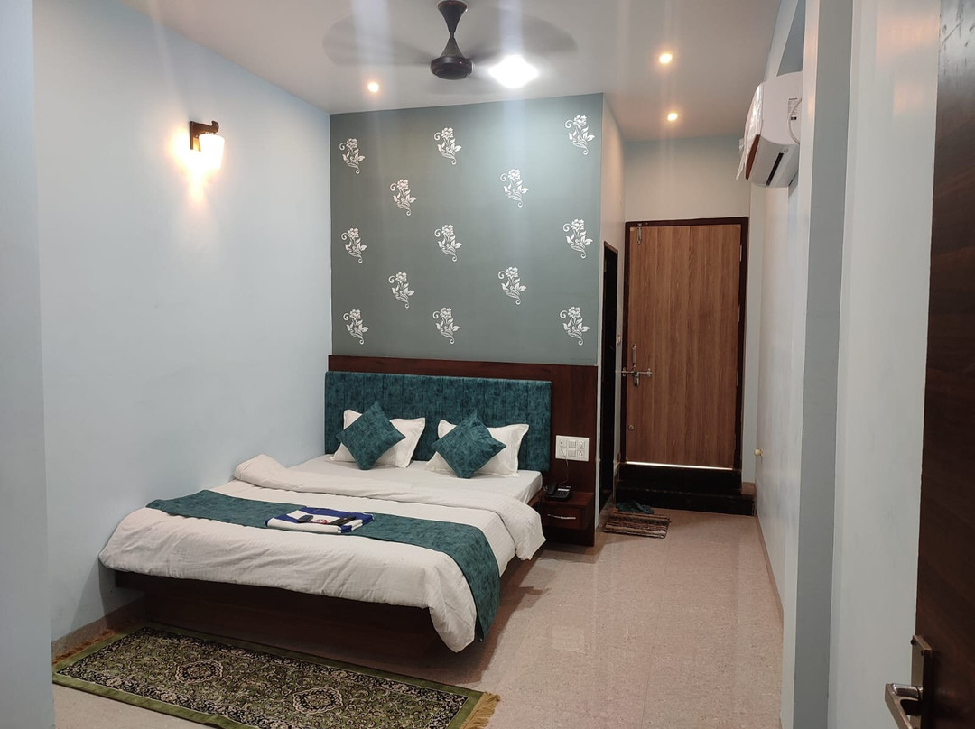 Hotel Shivalay Palace Maheshwar