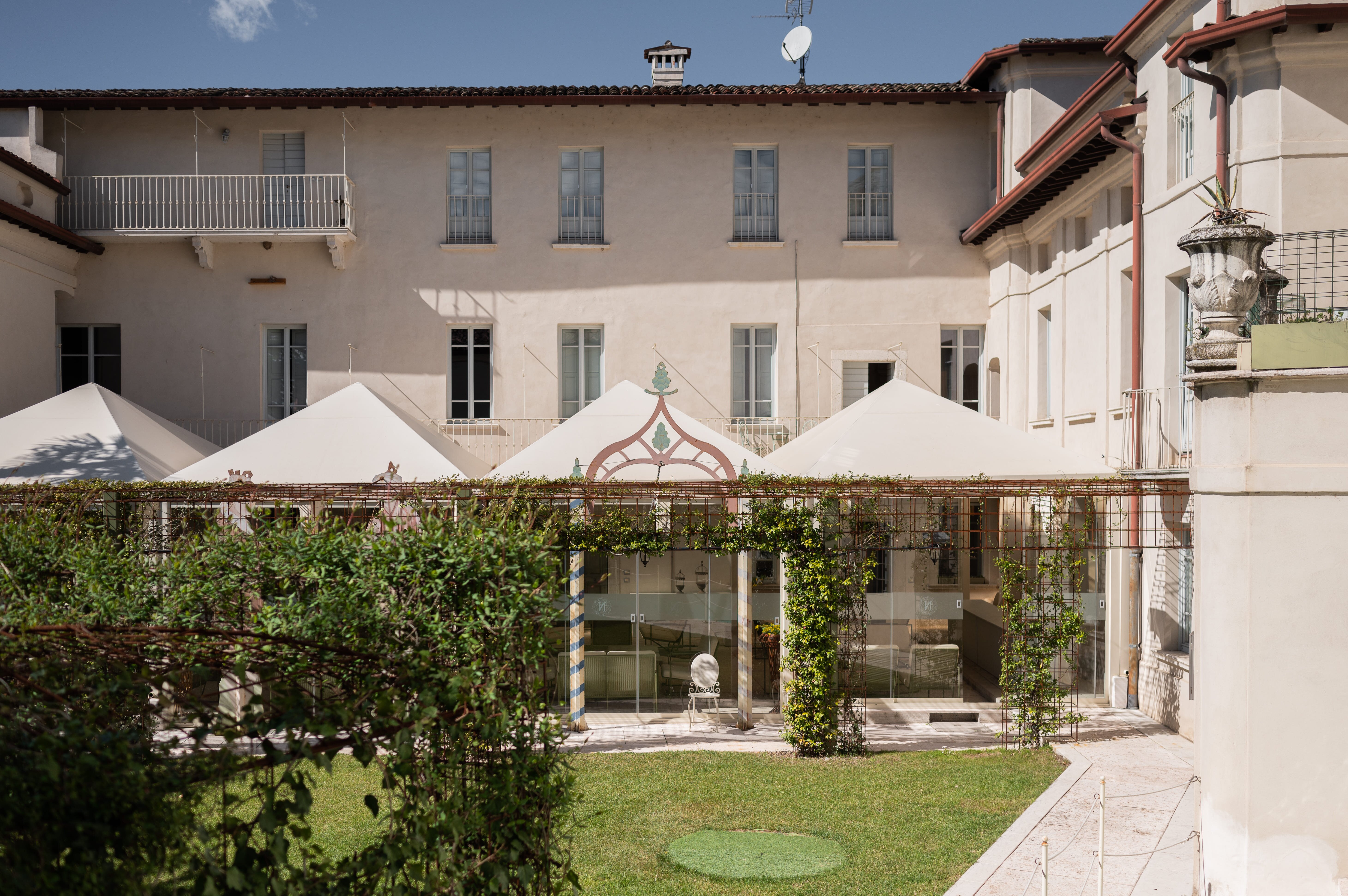 Palazzo Novello Hotel-泳池