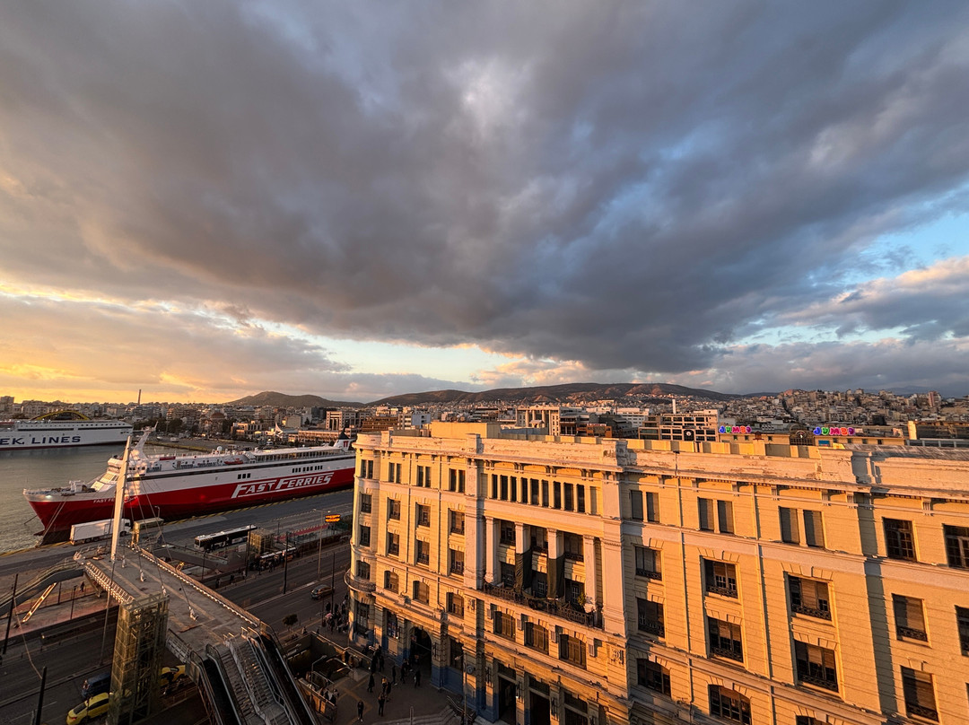 The Port Square Hotel主图