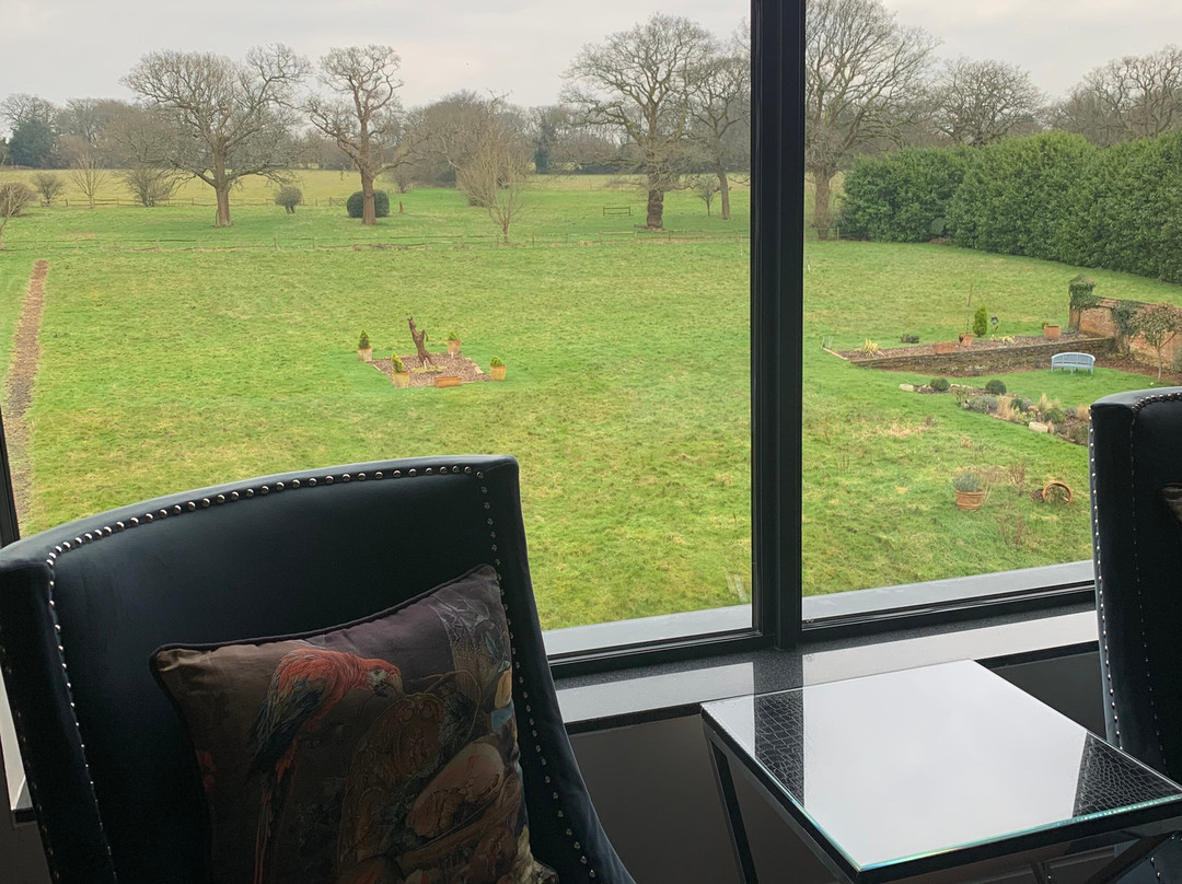 Guildford Manor Hotel & Spa主图