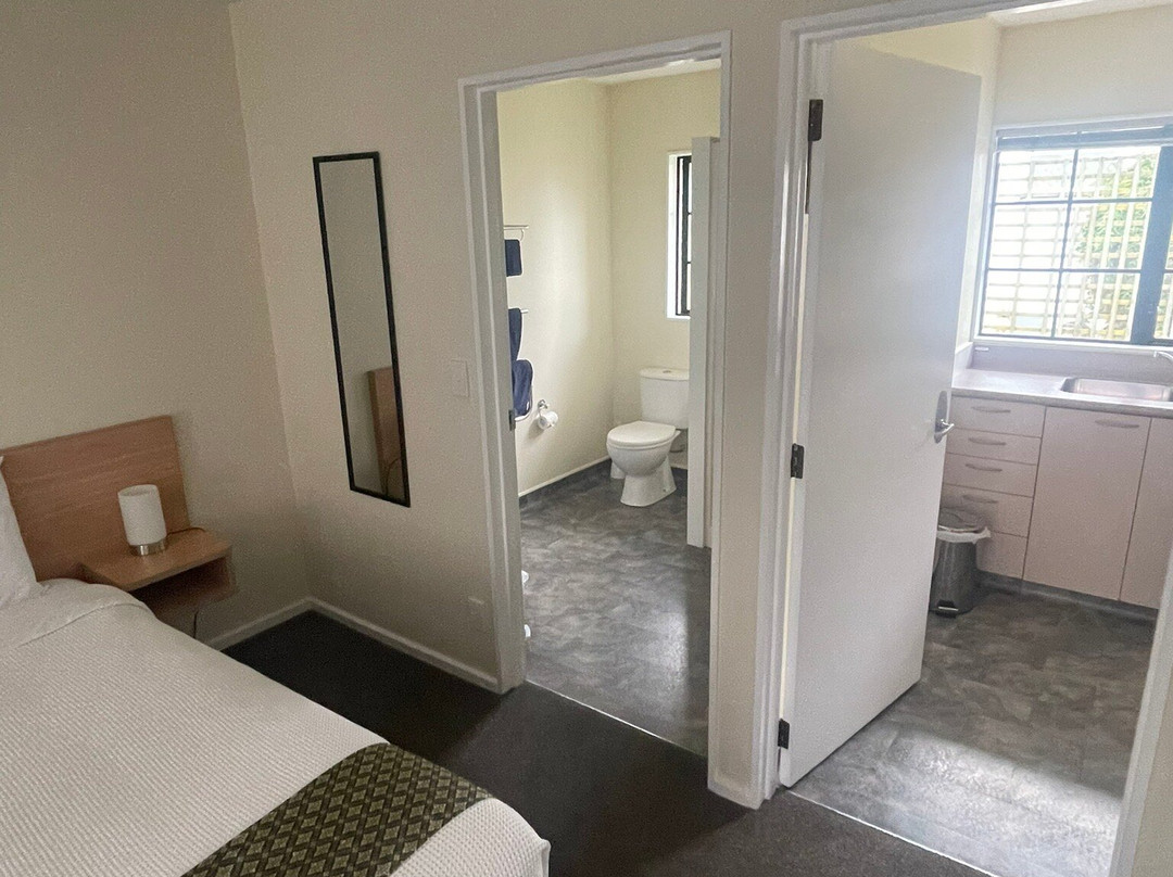 Tudor Lodge Motel主图