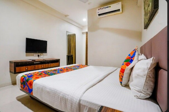 FabHotel La Victoria