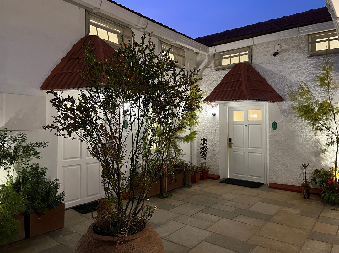 奇路港威酒店主图