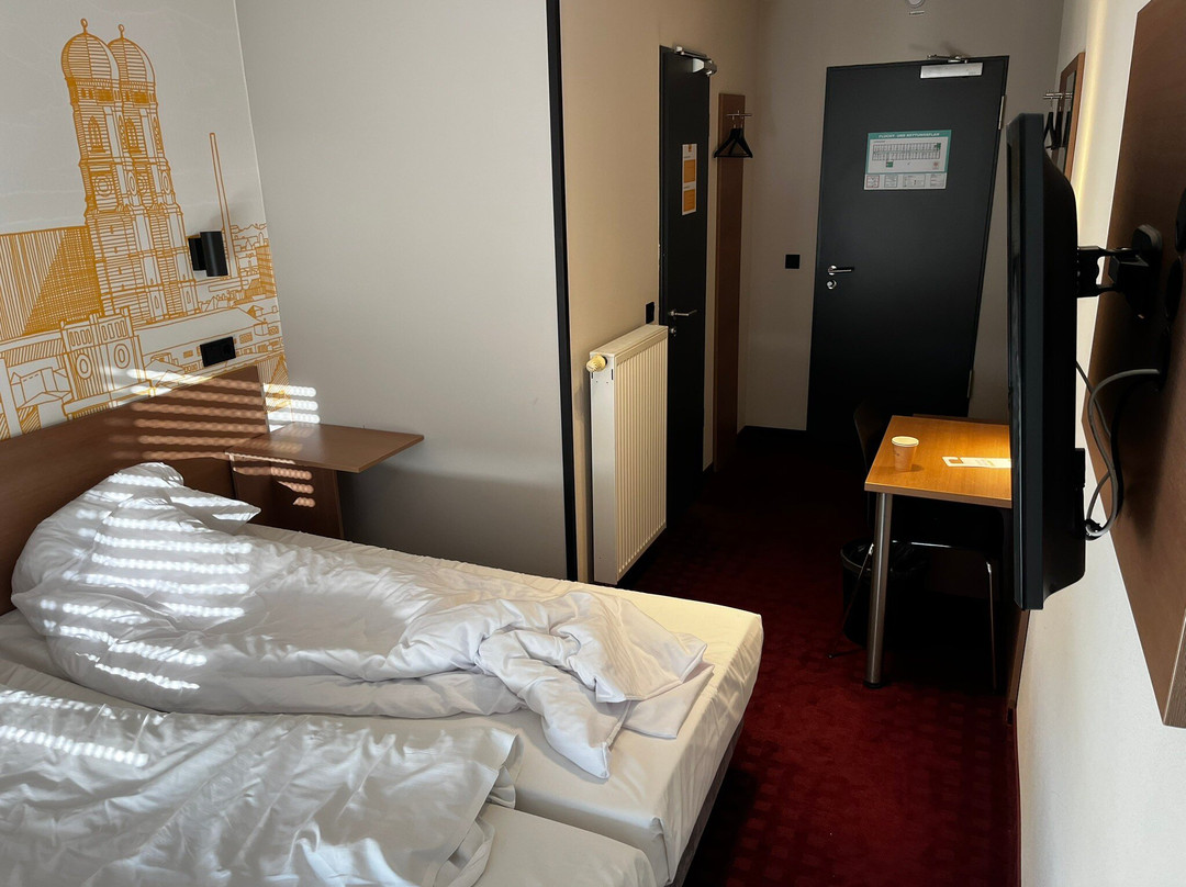 McDreams Hotel Muenchen-Messe主图