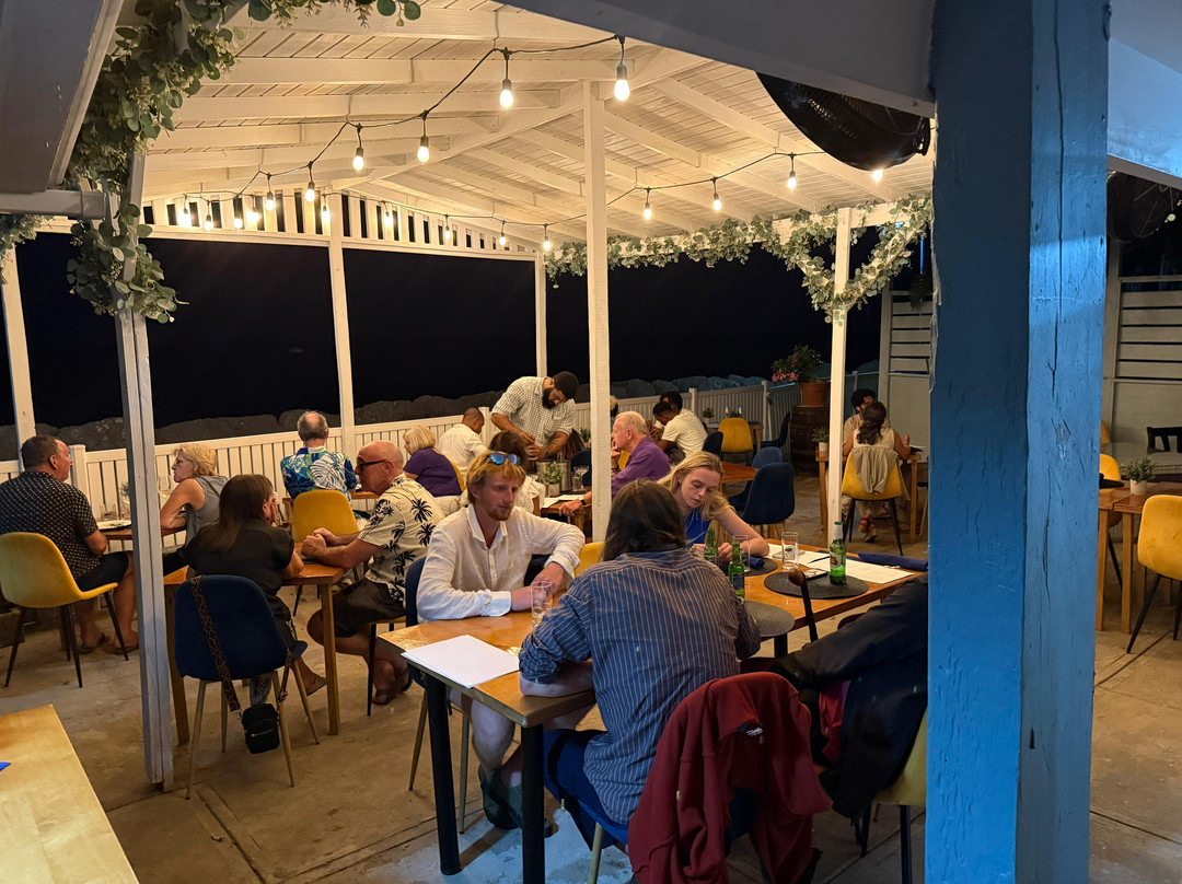 Coast Restaurant & Deli