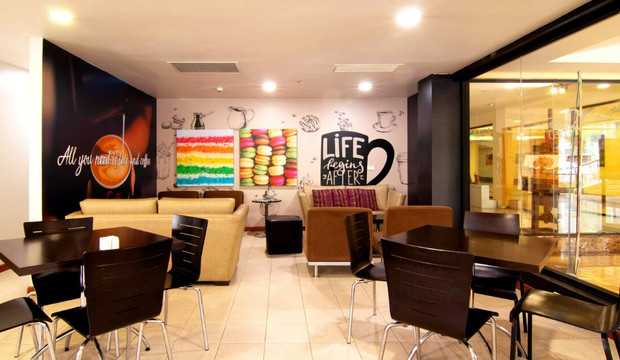 基多瑞士酒店主图